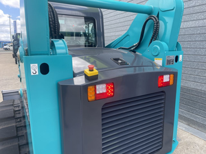 Cargadora Compacta de Orugas de Alto Rendimiento SUNWARDds SWTL4528/SWTL4538 con Bomba de Motor y Caja de Cambios Eaton, Componentes de Retroexcavadora Delantera/Trasera - Product Image 6