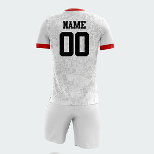 Produit tendance principal Vêtements de sport Uniforme de football à vendre Uniforme de football de conception de sublimation personnalisée en vrac - Product Image 5