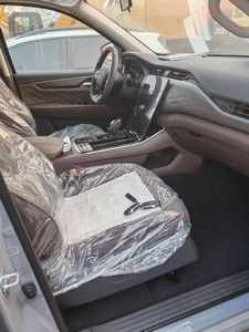 Dongfeng Rich 7 4x4 Diesel Automatique Direction à Gauche Haute Qualité Pick-up Tout-Terrain 150-200 CV à Vendre - Product Image 4