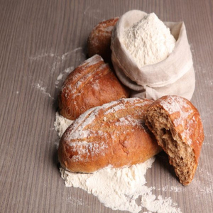 Harina de pan enriquecida para mejorar la nutrición en productos horneados cumple con los estándares alimentarios internacionales - Product Image 1