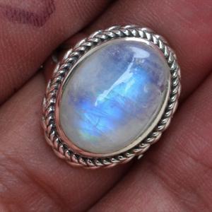 Arc-en-ciel pierre de lune 925 bague en argent Sterling fait à la main bijoux de déclaration bague minimaliste bijoux bohème prix de gros - Product Image 3