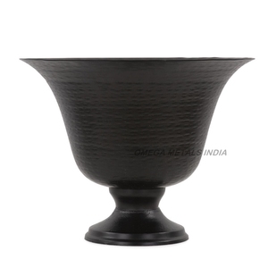 Bol décoratif en métal argenté de haute qualité forme incurvée élégante avec support croisé doré pour salle à manger de luxe et décoration intérieure élégante - Product Image 3