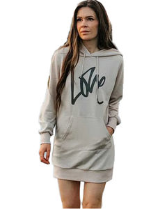 Sweat-shirts légers d'hiver en polyester pour femmes avec décoration de lettres sur le devant, logo personnalisé, tissu polaire et poches - Product Image 1