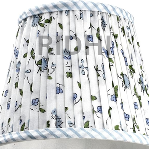 Abat-jour en coton bleu poudré fait main Ridhi, imprimé floral, décoration intérieure indienne, éclairage domestique, couvre-lampes - Product Image 1