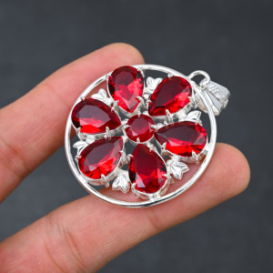อัญมณีโกเมนสีแดงจากแล็บแฮนด์เมด925ชุบเงินจี้ดีไซน์เนอร์ของขวัญอัญมณีชั้นดีสำหรับ - Product Image 4