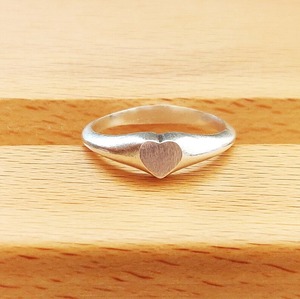 2025 alta calidad elegante sólido genuino 925 plata esterlina corazón 5mm Pinky Signet anillo para hombre grabado DIY joyería artesanía Base - Product Image 1