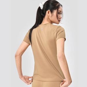Camiseta ajustada de nailon y LICRA OEM para mujer, Camiseta deportiva de estilo para gimnasio y Yoga con estampado de logotipo con función antibolitas para verano - Product Image 3