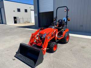 New 2025 K-I-O-T-I CS2520H <b>Tractor</b> with S-L2420 <b>Loader</b> - Product Image 3