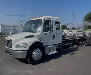 Camión Automático Usado Freightliner M2 106 Híbrido de Cabina Extendida 2025 2026 de Alta Resistencia y Precio Accesible, ¡LISTO PARA ENVIAR! - Product Image 1