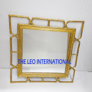Miroir de luxe moderne tendance pour la maison, salon, qualité supérieure, design antique en métal, miroir de vanité pour la décoration de la maison - Product Image 4