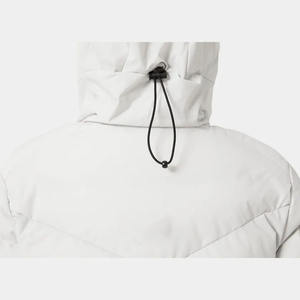 Nouveau logo personnalisé Nimbus Clou OEM parka bouffante Adore pour femmes avec capuche réglable et doudoune matelassée pour femmes veste d'hiver à bulles - Product Image 3