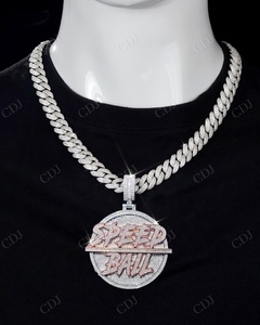 Colgante SMG Personalizado de Plata de Ley con Moissanita Redonda Baguette VVS Color D Claridad Laboratorio, Estilo Hip Hop Completamente Engastado para Fiesta de Hombre - Product Image 3