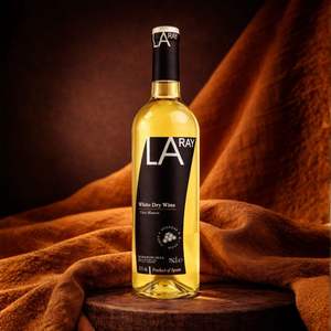 Laray - Vin Blanc Sec Airen Macabeo 11% ABV Vin Blanc Espagnol Frais 750ml - Product Image 2
