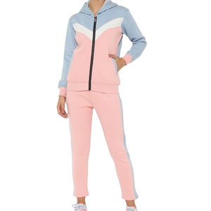 Survêtement de sport personnalisé pour hommes et femmes Survêtement d'hiver en coton unisexe OEM personnalisé anti entraînement Logo Style Sets Sportswear - Product Image 1