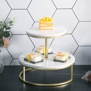 Tendance 2025 Design ustensiles de cuisine gâteau accessoires décoratifs support de gâteau en métal de qualité exclusive pour mariage et fêtes décor - Product Image 1