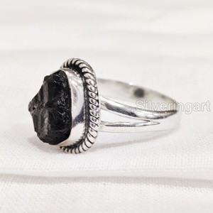 Joyería de piedra en bruto, anillo de mujer, piedra preciosa de turmalina negra cruda Natural, piedra natal de octubre, anillo bohemio, anillo de Plata de Ley 925 - Product Image 3