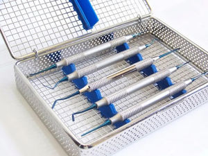 Nuevo diseño medio de acero inoxidable implante Dental instrumentos de cirugía Kit de herramientas caja de almacenamiento instrumento quirúrgico Dental Autoclave - Product Image 3