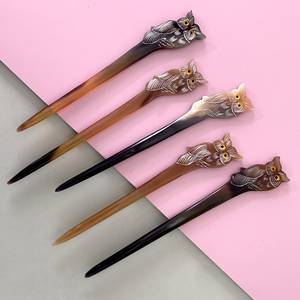 Pince à cheveux en corne de buffle de haute qualité motifs sculptés accessoires pour cheveux meilleur cadeau pour femmes et filles - Product Image 1