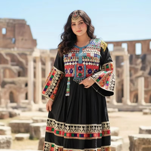 Majestuoso vestido bordado afgano tradicional negro con trabajo de espejo vibrante Patrones geométricos coloridos Cultural - Product Image 1