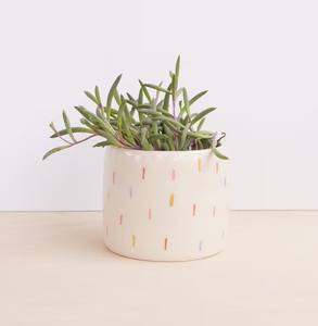 Ensemble de pots de fleurs en céramique rayés de luxe avec base surélevée, porte-plantes décoratif d'intérieur durable - Product Image 4