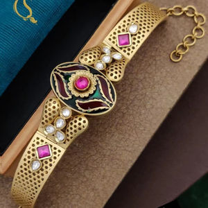 Bracelet plaqué or antique avec pierre rose et émail au design floral bijoux indiens traditionnels réglables en gros - Product Image 1