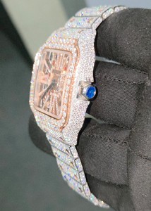 Reloj de Lujo con Diamantes Cuadrados de Claridad VVS, Movimiento de Cuarzo, Correa de Acero Inoxidable, Estilo Ejecutivo - Product Image 4