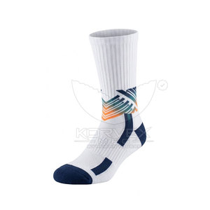 Lightweight Fitness Gym Crew Socks Breathable Sports Quick Dry Moisture Control Athletic Training Custom Logo Eco-Friendly Men's - Product Image 3