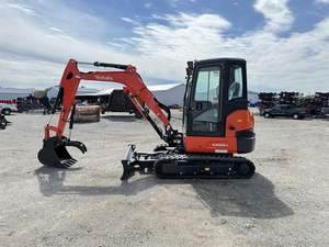 2024 Mini pelle KX033-4 Kubota - Product Image 3