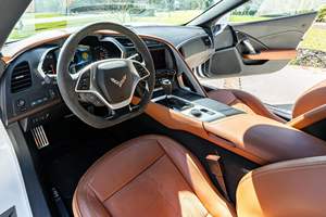 Usado LHD/RHD 2019 Chevrolet Corvette Grand Sport Convertible - Product Image 3