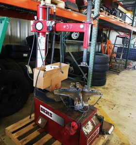 Suministro del fabricante: Oferta 2025 para máquina desmontadora de neumáticos Hunter, desmontadora de neumáticos TCX 505 económica en venta - Product Image 2
