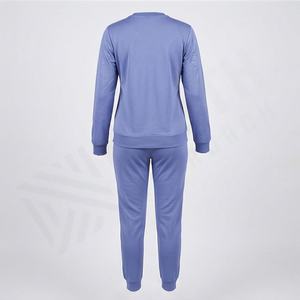 Conjunto Deportivo de 2 Piezas para Mujer, con Capucha, para Correr al Aire Libre, Invierno, Venta al Por Mayor, Liso, 2025, OEM, Ropa Deportiva para Gimnasio y Fitness - Product Image 2