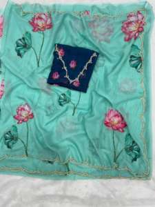 Sari en organza à imprimé floral Tebby avec travail manuel Katdana, imprimé, pour les occasions spéciales, vêtements ethniques tendance, exclusif - Product Image 5