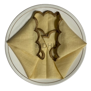 Wholesale Trending 100% Pure Linen Embroidered Scalloped <b>Edge</b> Napkins Linen Table Napkins for Wedding Party Home Decor Farmhouse - Product Image 3