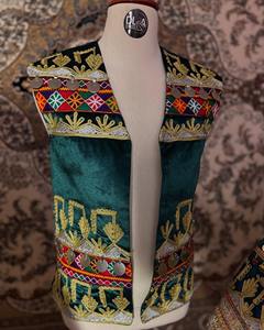 Tenue de mariage traditionnelle pashtun, vintage, ethnique, pour couple, longueur au sol, motif floral, faite à la main, personnalisable, du Pakistan - Product Image 3