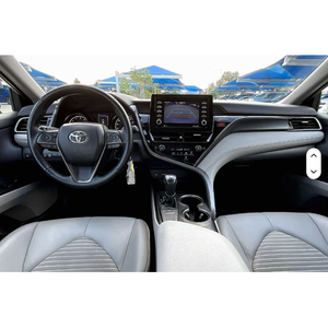 Stock de Autos Usados Disponible 2024: Camry 2.0E Edición Elite Híbrida con Neumáticos R15, Tapicería de Tela y Techo Panorámico en Venta - Product Image 5