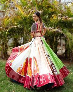 Diseñador Muselina Algodón Digital Impreso y Espejo Real Bordado Trabajo Lehenga Choli Con Bordado Trabajo Encaje Trabajo Dupatta - Product Image 3
