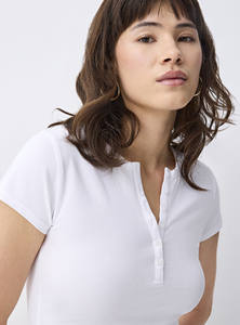 Women's <b>Henley</b> Baby Tee 100% Cotton Plain Fitted Crop Top Custom Logo Y2K Streetwear Fashion Shirt Wholesale Bulk Supplier - Product Image 2