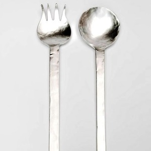 Ensemble de service à salade en acier inoxydable durable avec contours lisses et style moderne pour un service alimentaire pratique et élégant - Product Image 4