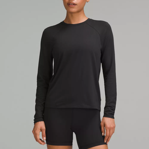 เสื้อครอปแขนกุดแบบยูนิเซ็กซ์ ผ้าโพลีเอสเตอร์ 100% ระบายอากาศได้ดี ป้องกันแบคทีเรีย เป็นมิตรกับสิ่งแวดล้อม แห้งเร็ว กันลม น้ำหนัก 180 กรัม แฟชั่นฤดูหนาว - Product Image 1