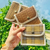 Tas Wanita Rajut Jerami Gaya Vintage Modern Buatan Tangan Thailand Berkualitas Tinggi Anti Maling dengan Penutup Hook Loop