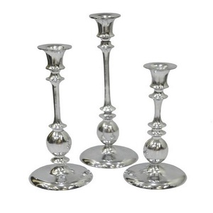 Elegant Embossed Designing Table Decoration <b>Candle</b> <b>Holder</b> Superior Quality Metal <b>Mirror</b> Polished Silver Plated <b>Candle</b> <b>Holders</b> - Product Image 5