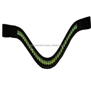 Equipo de caballo hecho a mano personalizado, banda de cuero genuino negro, canal vacío, verde claro, cristales ostentosos - Product Image 1