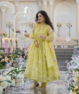 Vêtements Ethniques Brodés Pakistanais Lourd Indien Bollywood Anarkali Fête De Mariage Porter Organza Soie Robe Salwar Kameez Costume