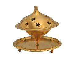 เชิงเทียนโลหะมีสีสำหรับวางบนโต๊ะดีไซน์คลาสสิก - Product Image 5