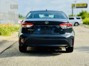 Corolla LE FWD 2024 Súper Limpio con Asientos de Cuero, Pantalla Táctil, Faros LED, Techo Solar, 10 Meses, 25001-50000 Millas - Product Image 6