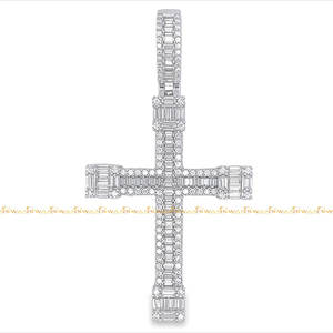 Colgante de cruz de plata de ley 925 con diamantes cultivados, amuleto bellamente diseñado para fiestas y efecto llamativo - Product Image 5