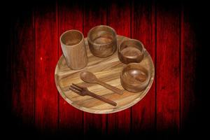 Service de table en bois de conception moderne fabriqué en Inde, vaisselle en bois durable pour les repas en famille, disponible en grande quantité - Product Image 2