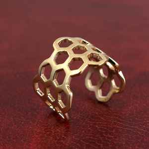 แหวนรังผึ้งทองเหลืองแข็งขายดีที่สุดใน925เงินสเตอร์ลิงหรือเครื่องประดับชุบทอง18K สำหรับผู้หญิงแหวนผึ้งเครื่องประดับแฟชั่น - Product Image 4