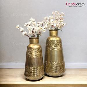 Vase à fleurs en métal galvanisé pour la décoration minimaliste de la maison, du bureau et de l'événement. - Product Image 6