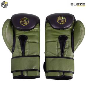 Guantes de competición de cuero genuino de alta calidad para Artes Marciales Kickboxing Muay Thai entrenamiento absorción de humedad secado rápido para - Product Image 3